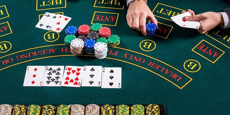 Giới thiệu chung về game bài Poker đặc sắc